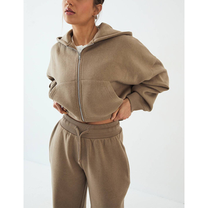 Ensemble jogging deux pièces pour femme avec sweat à capuche zippé et pantalon de survêtement, tenue assortie, vente en gros - Product Image 2