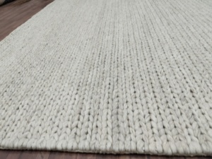 พรมขนสัตว์หนานุ่มงานฝีมืออินเดีย |   พรมลายทางเนื้อสัมผัสหนา ทำมือ ยี่ห้อซูแมค นุ่ม หนา ทันสมัย เหมาะสำหรับห้องนั่งเล่น รับผลิตตามแบบ OEM - Product Image 5