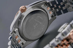 Montre ronde en acier inoxydable Alexander Ferros, résistante à l'eau jusqu'à 50 m, modèle 8201D/08, verre saphir, bouton poussoir, fermoir caché - Product Image 6