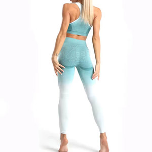 Ensemble de yoga léger pour femmes, vêtements de sport et de fitness, tenue de gym pour femmes - Product Image 3