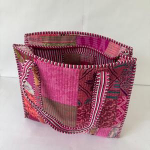 กระเป๋าถือผ้าฝ้ายลายปะติดปะต่อ กระเป๋าโท้ทแบบควิลท์สำหรับผู้หญิง สไตล์วินเทจ โบโฮ กระเป๋าสะพายไหล่ ความจุขนาดใหญ่ สำหรับเดินทาง ช้อปปิ้ง ทำด้วยมือ - Product Image 3