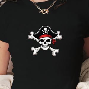 Camiseta corta de moda de mujer calavera pirata y tibias cruzadas - Product Image 1