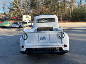 รถกระบะมือสองรุ่นเก่า ปี 1952 F-100 ขายดี พร้อมส่งวันนี้ - Product Image 3