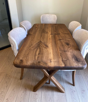 Table à manger rectangulaire réglable en bois de manguier de haute qualité avec plateau en bois de manguier rustique, utilisée dans les cafés, les restaurants et les maisons.