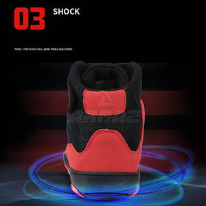 Chaussures de boxe sur mesure, confortables et durables, avec amorti équilibré et design stable. - Product Image 5