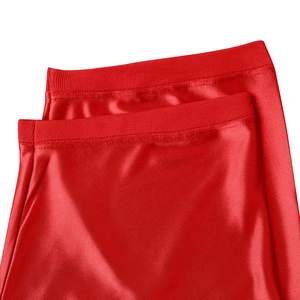 Maillots de football de couleur rouge prêts à être expédiés, fournisseur OEM et ODM, en stock, maillots de football de qualité supérieure pour les équipes universitaires, en vente. - Product Image 2