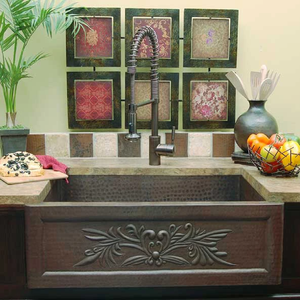Fregadero rectangular de cobre para cocina con un patrón geométrico en relieve de rombos en la parte frontal. Disponible al por mayor. - Product Image 5