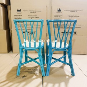 Sièges pour enfants en rotin faits à la main sur mesure pour les événements d'anniversaire, les mariages, les fêtes, fabricant de meubles écologiques - Product Image 1