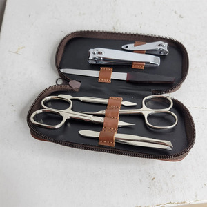 Juego de Herramientas de Manicura y Pedicura de Acero Inoxidable con Logotipo Personalizado, Kit Completo para el Cuidado de las Uñas con Accesorios de Precisión - Product Image 6