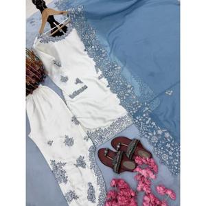 Elegante Conjunto Palazzo de Fiesta con Top de Cristal Romano y Dupatta, Traje con Mangas Bordadas con Lentejuelas de Lujo - Product Image 3