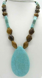 Collier en résine toutes couleurs pour femme, pendentif perlé en époxy, fabriqué en Inde pour les fiançailles par Perfect Enterprises - Product Image 4