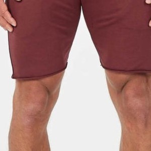 Shorts Bermuda Homme en Tissu Durable, Couleur Unie, Entièrement Personnalisables, Anti-Plis, Respirants, avec Matériaux de Qualité Supérieure - Product Image 6