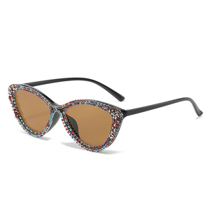 2025 New Arrival High Quality Wholesale Luxury Trendy Fashion Bling Rhinestone Cat Eye Diamond Shade <b>Sunglasses</b> for Women - Product Image 5