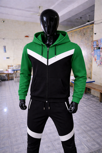Conjunto de chándal con capucha y cremallera en contraste verde y negro para hombre, con diseño de rayas en V y pantalones deportivos ajustados, conjunto deportivo informal - Product Image 6