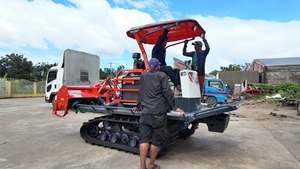 ราคาดี ปี 2026 HOGICO HG80VN เทอร์โบ 80 แรงม้า รถแทรกเตอร์ตีนตะขาบประสิทธิภาพสูง 3-in-1  สายพานยางสำหรับงานหนักอเนกประสงค์ - Product Image 5