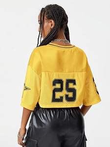 Camiseta Corta de Fútbol de Malla Oversize Personalizada para Mujer con Estampado de Número, Ropa Urbana, Proveedor OEM ODM - Product Image 5
