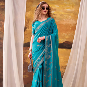 Collection de saris en crêpe de soie de qualité supérieure pour femmes, parfaits pour les occasions spéciales - Product Image 1
