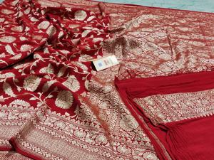 Sari de Chiffon Munga Banarasi Khaddi Puro Tejido a Mano, con Tejido Semi-Zari, para Fiestas Tradicionales, Protección Solar - Product Image 2