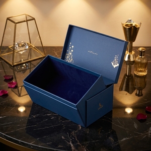 Caja de Embalaje Ecológica para Ropa, Caja de Cartón Gris Plana para Camisetas, Caja de Regalo para Ropa - Product Image 1