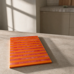 Planche à fromage personnalisée en résine rouge, faite à la main, écologique, passe au lave-vaisselle, 10 pouces, blocs à découper de haute qualité, ustensiles de cuisine - Product Image 3