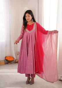 Conjunto de Salwar Kameez de Seda Verde para Mujer, con Dupatta Reversible Rosa, Estilo Tradicional Indio-Pakistaní, Casual, Largo hasta el Tobillo, Étnico - Product Image 5