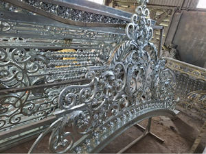 Portail en métal décoratif – Portail moderne en fer forgé sur mesure pour maisons de luxe, villas, châteaux et jardins - Product Image 5