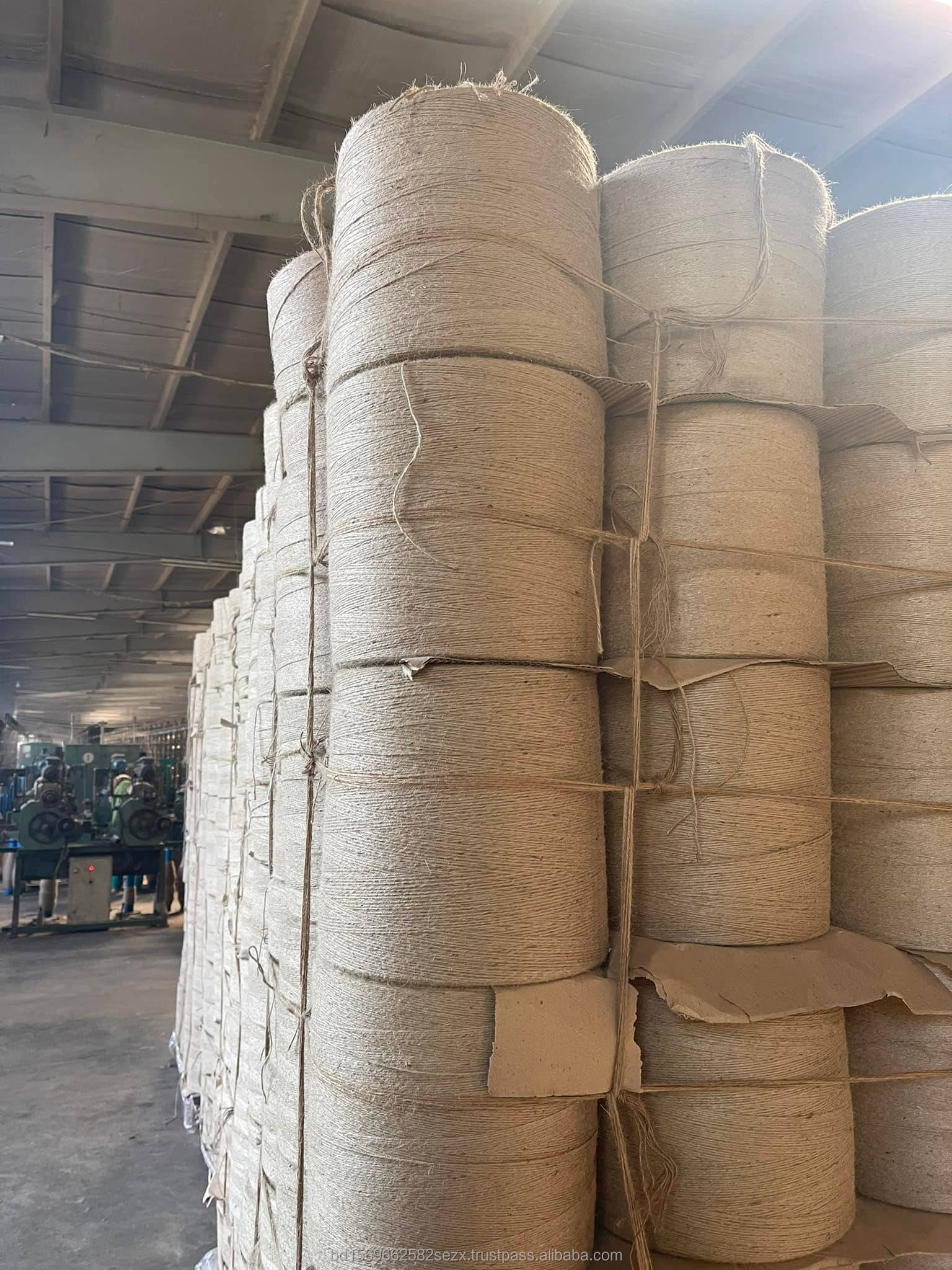 100% Natural jute color