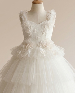 Vestido de niña de las flores de tul escalonado de lujo celestial OEM ODM con flores 3D, vestido de princesa para boda y primera comunión, precio al por mayor - Product Image 4