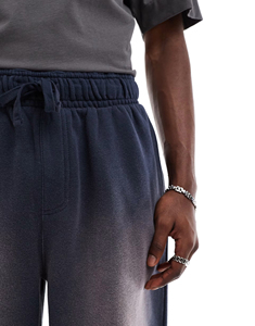 Shorts de sport personnalisés à logo imprimé, très demandés, en polyester/coton, style streetwear, panneaux avant personnalisés, vêtements de sport pour hommes - Product Image 3