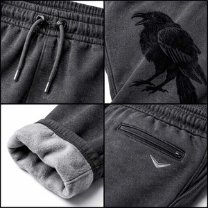 Pantalones Deportivos Gris Oscuro para Hombre, Diseño Gráfico de Cuervos, Mezcla de Algodón, Corte Ajustado, Estilo Casual Urbano, con Bolsillos y Cordón Ajustable - Product Image 4