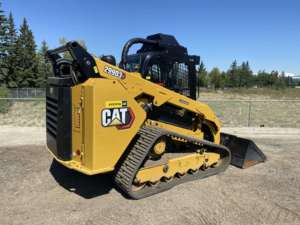 Chargeuse compacte sur chenilles CAT Caterpillar 299D3 XE de 2 tonnes avec chenilles et attache-benne - Product Image 1
