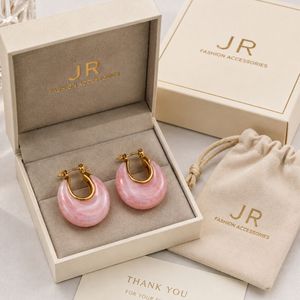 ต่างหูห่วงเรซิ่นสแตนเลสสั่งทำพิเศษ ชุบทอง 18K ลายหินอ่อน สำหรับแบรนด์ขายส่ง - Product Image 1