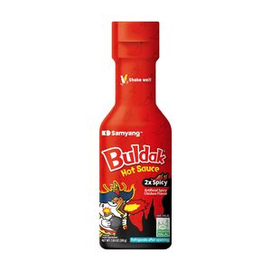 Fideos Instantáneos Picantes Samyang Buldak con Salsa Sriracha, 7.05oz, Paquete de Fideos Coreanos Picantes, Suministro al por Mayor - Product Image 2