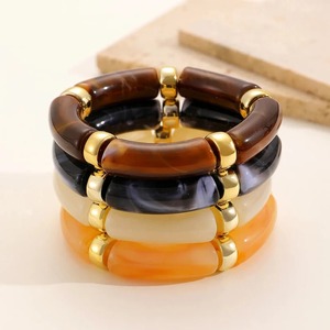 Ensemble de bracelets larges et épais en résine époxy faits main, personnalisés, pour femmes, durables, vente en gros, fournisseur de bijoux de mode - Product Image 4
