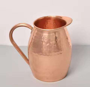 Carafe à eau en cuivre de haute qualité avec couvercle, carafe de service de luxe pour hôtels et restaurants à prix avantageux - Product Image 1