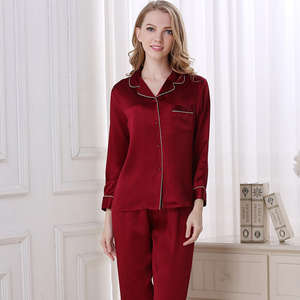 Ensemble pyjama en satin bleu marine pour femme, manches longues, boutonné, vêtements de nuit soyeux, vêtements de détente - Product Image 5