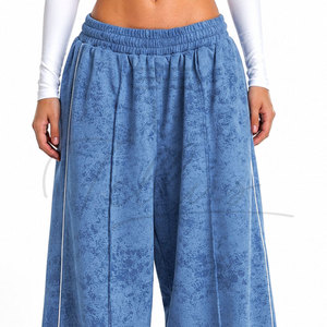 Pantalon de survêtement pour femme de haute qualité, style évasé et ample, en polaire légère, streetwear, taille élastique, poches latérales, 100% coton - Product Image 3