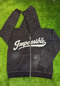 เสื้อฮู้ดดี้ผู้ชายขายดีประจำฤดูหนาว แต่งลายปักแบบดิสเทรส 100% ผ้าฝ้าย สตรีทแวร์ ซิปหน้า ประดับคริสตัล - Product Image 1