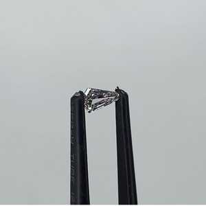 Diamante Cultivado en Laboratorio de 0.23 CT, 5.8x3.4mm, Corte Escudo, Corte Único, Certificado IGI, para Colgante - Product Image 3