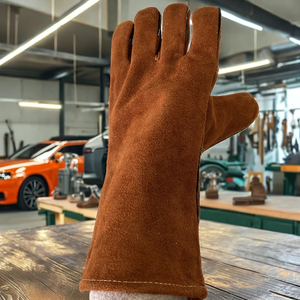 Gants de sécurité en cuir industriels, 14 pouces de long, manchette droite, résistants à la chaleur, résistants à l'abrasion, texture lisse pour une protection maximale - Product Image 2