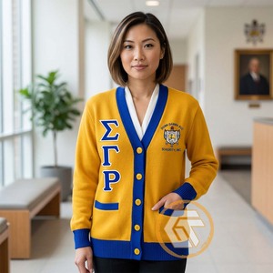 Tresors grecs – Nouveauté : Chemise décontractée à col en V avec appliques brodées en acrylique Sigma Gamma Rho, boutonnée sur le devant, idéale pour l'hiver, qualité supérieure - Product Image 3