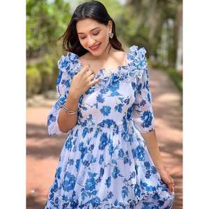 Vestido largo floral azul para mujer, vestido informal de verano con hombros descubiertos y volantes, vestido de fiesta - Product Image 4