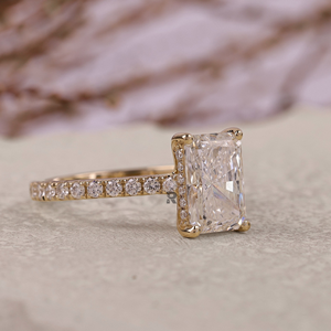 Anillo de Compromiso y Boda Minimalista para Mujer, Nanami Radiant Hidden Halo, Oro Sólido de 10K/14K/18K, Diamante Cultivado en Laboratorio de 1-5CT, Color E, VS1 - Product Image 2