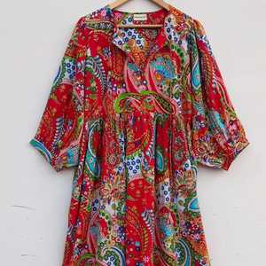 Robe longue en coton imprimée à la main, motif floral rouille, style bohème, manches ballon, faite à la main en coton indien, tenue d'été bohème - Product Image 1