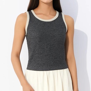 Top Corto de Algodón 100% de Alta Calidad para Mujer, con Estampado Personalizado en Forma de U y Logo - Product Image 2