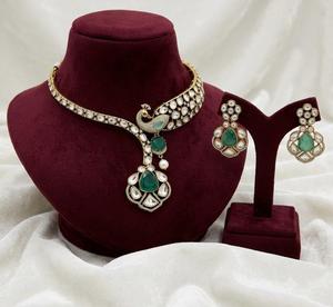 Ensemble de collier de style Hasli en zircone cubique de qualité supérieure, design élégant et raffiné, convient à toutes les tenues, allure luxueuse - Product Image 4