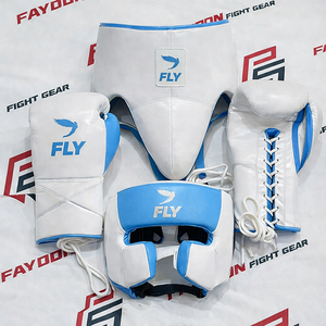 Ensemble de boxe personnalisé bleu et blanc avec lacets réglables, rembourrage confortable, kit de protection d'entraînement en cuir véritable - Product Image 1