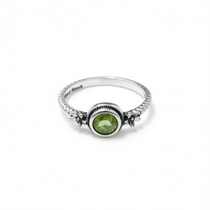 2.6 Grams <b>Peridot</b> Fashion <b>Ring</b> - Product Image 2