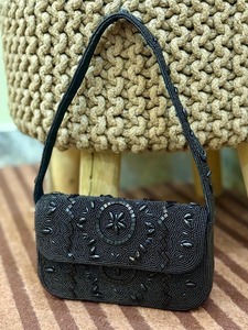 Bolsos Potli Hechos a Mano Adornados con Cuentas de Cristal, Piedras, Perlas y Trabajo Zardozi - 2021 - Product Image 6