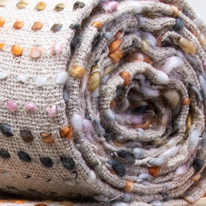 Manta Ligera Decorativa Hecha a Mano con Tejido de Algodón, Borde con Flecos y Borlas, para Sofá - Product Image 2